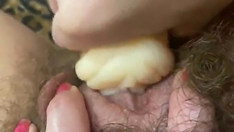 Masturbasi Pov Dengan Stimulasi Klitoris Yang Intens Dan Closeup Vagina Yang Ekstrem