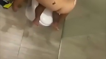 Populær Video Med Kalvin