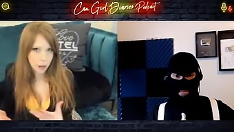 Tjen Penge Gennem Webcam-Modellering Uden At Stole På Sociale Medieplatforme Med Hjælp Fra Cam-Pigen Lilly Laclare