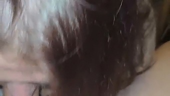 Η Samantha Κάνει Ένα Εντυπωσιακό Blowjob.